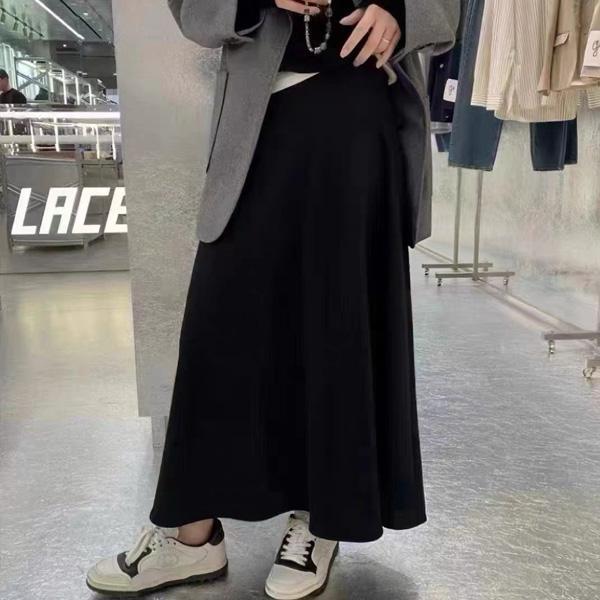 ALORA 純色百搭高級感半身裙 