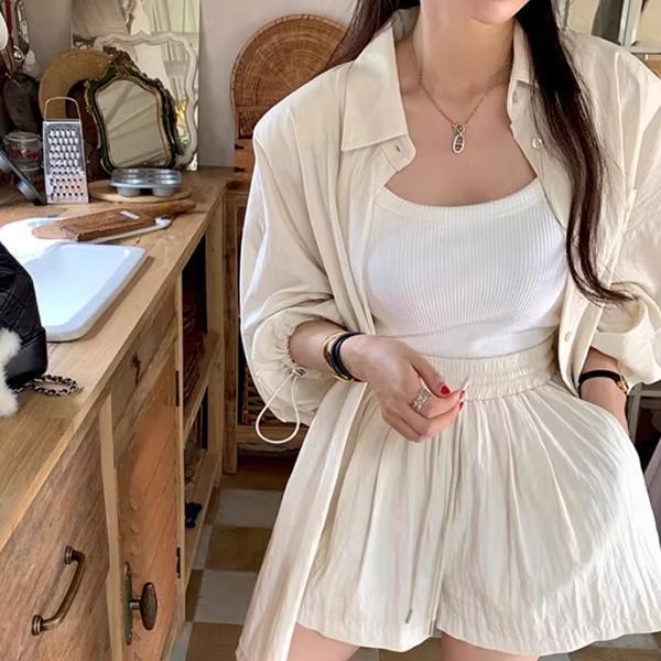 ALORA 設計感後開岔兩件式套裝 