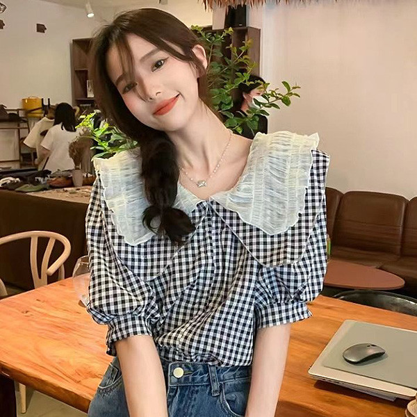 ALORA 交疊翻領格子襯衫 