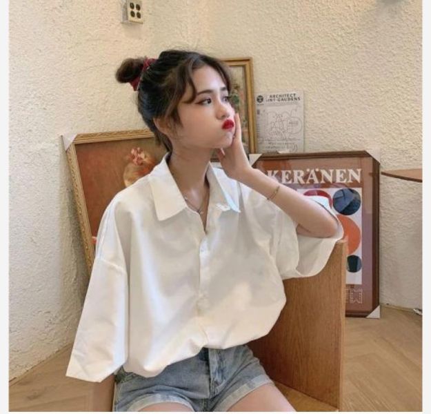 ALORA 寬鬆小白短袖襯衫 