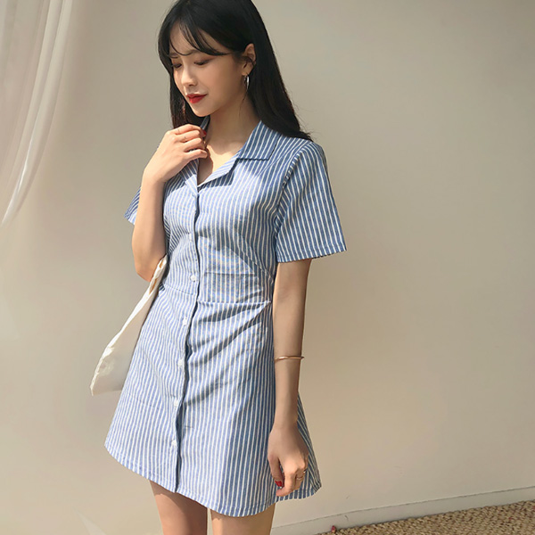 ALORA 女孩兒直條紋西裝領洋裝 