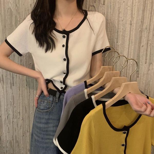 ALORA 滾黑白邊排釦針織上衣 