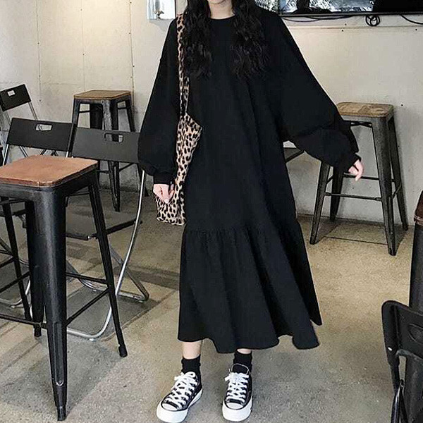 ALORA 少女風寬鬆魚尾洋裝 