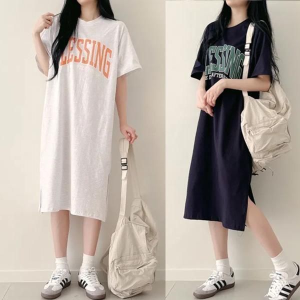 ALORA 大英文字開岔T恤洋裝 