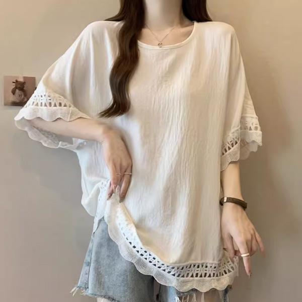 ALORA 秀氣簍口空雕花上衣 