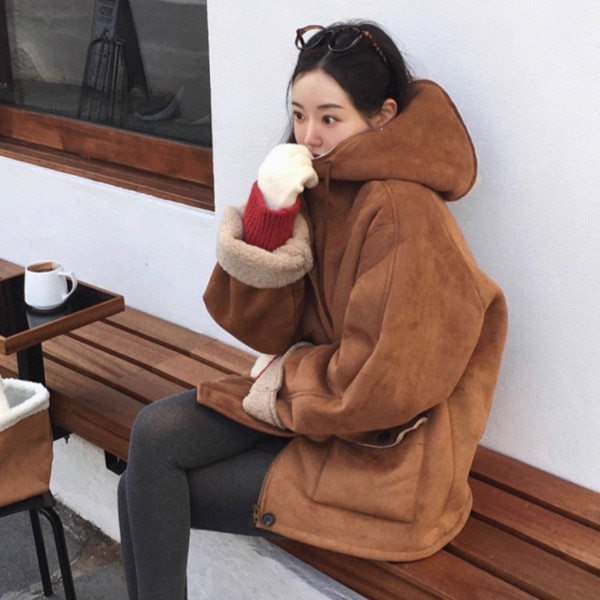 ALORA 雙口袋皮毛一體連帽外套 