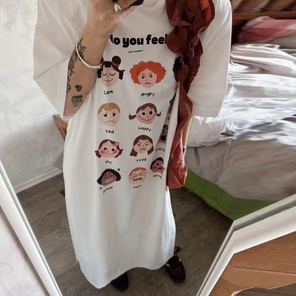 ALORA 喜怒哀樂臉印花T恤洋裝 