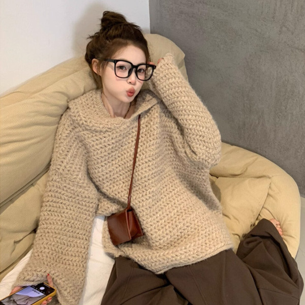 ALORA 隨性感簍空連帽針織上衣 