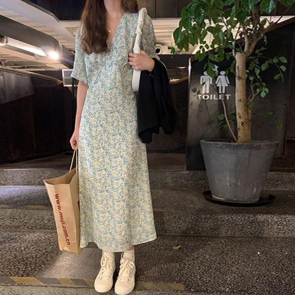ALORA 藍綠小碎花V領長洋裝 