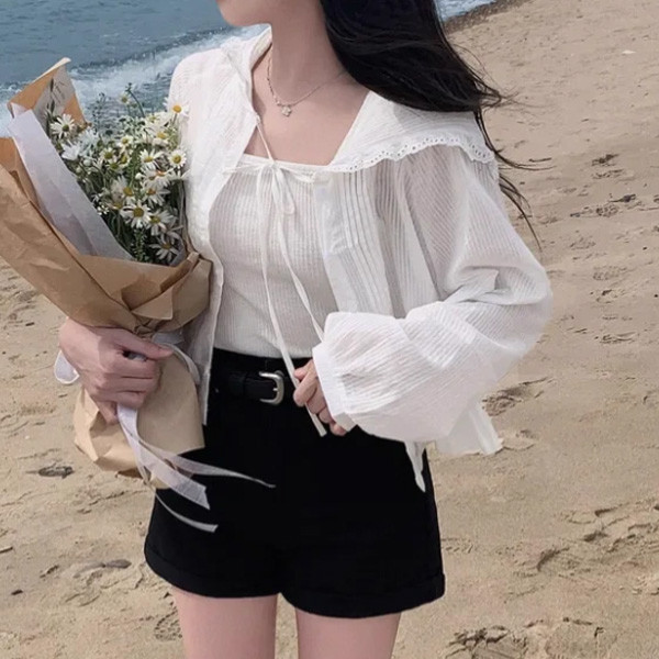 ALORA 超美壓紋蕾絲滾邊帽子襯衫外套 
