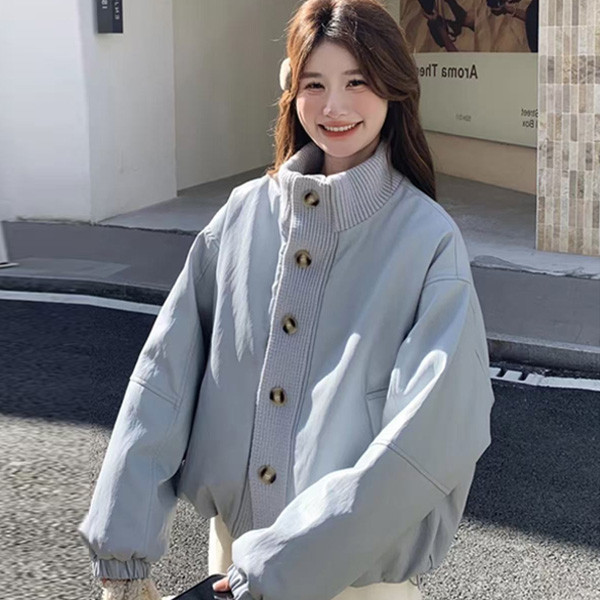 ALORA 針織拼接立領鋪棉外套 