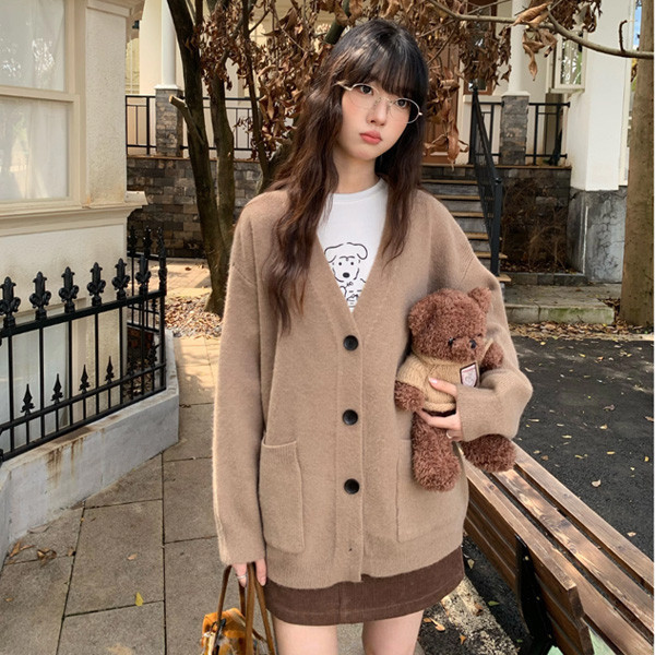 ALORA 每年熱賣!V領開扣針織外套 