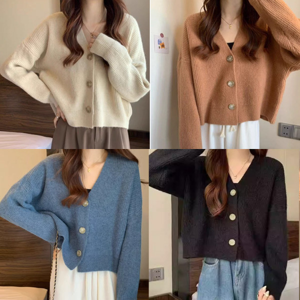 ALORA 百搭V領三顆扣針織外套 