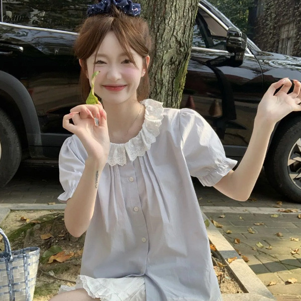 ALORA 小清新領口滾邊蕾絲襯衫 