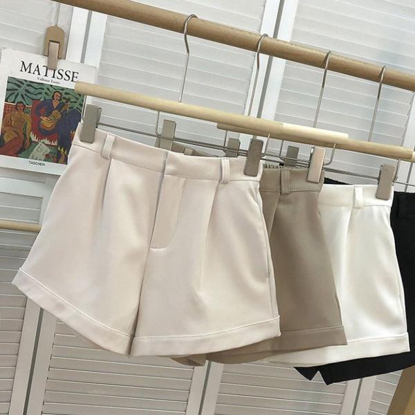 ALORA 褲頭打摺休閒短褲 