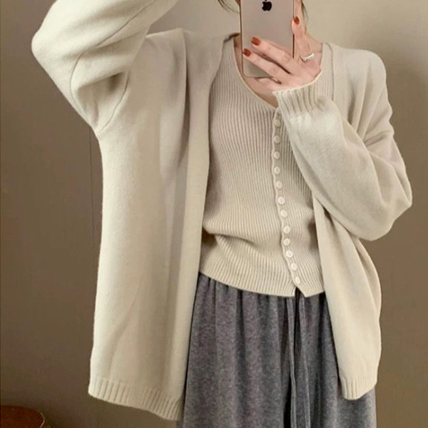 ALORA 溫柔軟糯針織兩件式套裝 