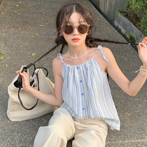 ALORA 甜美線條感綁帶小吊帶 