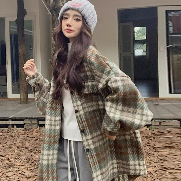 ALORA 泡泡袖格紋毛尼襯衫外套 