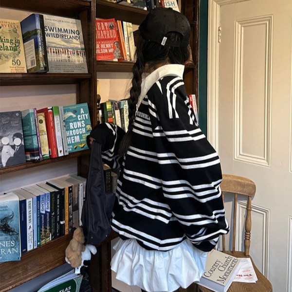 ALORA 小高領寬袖針織毛衣 