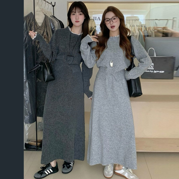 ALORA 蕾絲領口針織兩件式套裝 