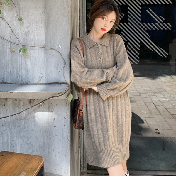 ALORA 直坑條翻領針織洋裝 