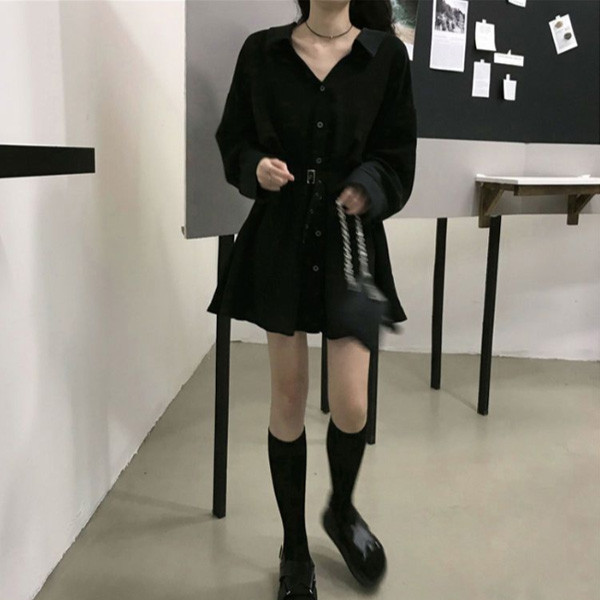 ALORA 黑系腰部釦帶襯衫洋裝 