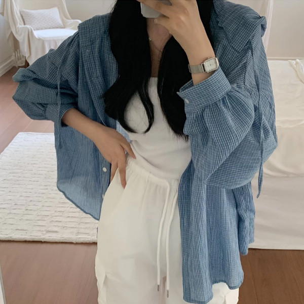 ALORA 藍色小細格棉麻連帽襯衫外套 