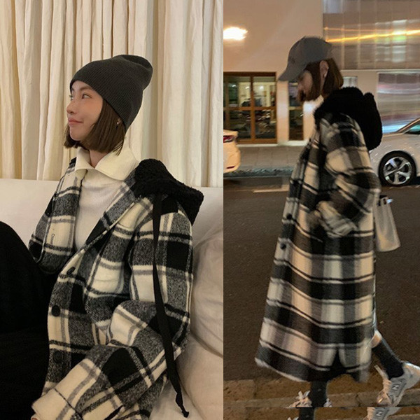 ALORA 黑白格紋拼接連帽外套 