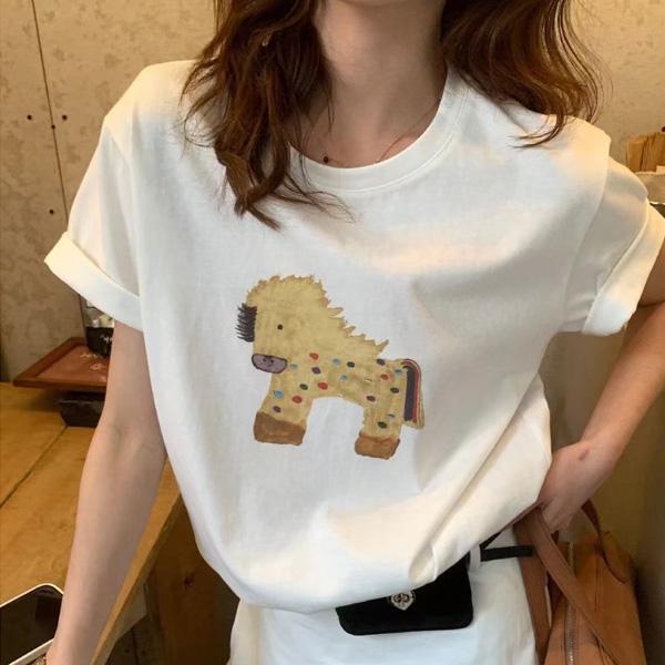 ALORA 彩色點點小馬印花短T 
