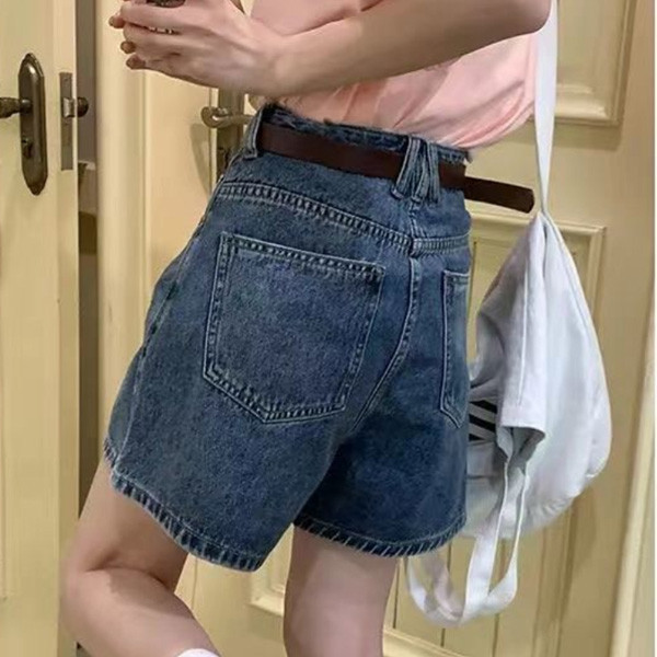 ALORA 經典深色直筒牛仔短褲 