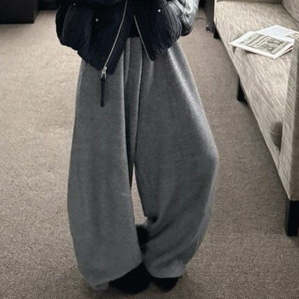 ALORA 加絨加厚立體氣球彎刀褲 