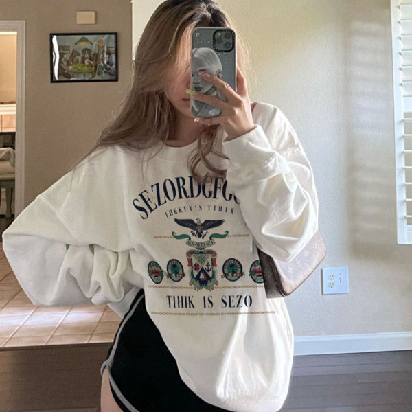 ALORA 老鷹徽章印花長T 