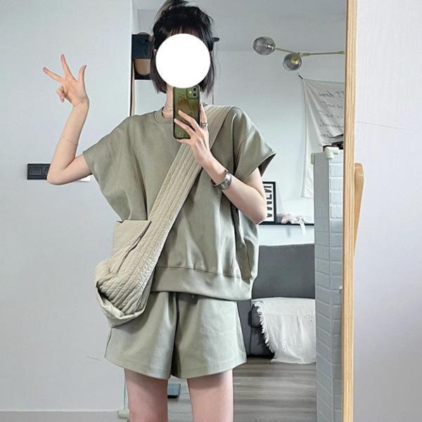 ALORA 豆綠色休閒兩件式套裝 