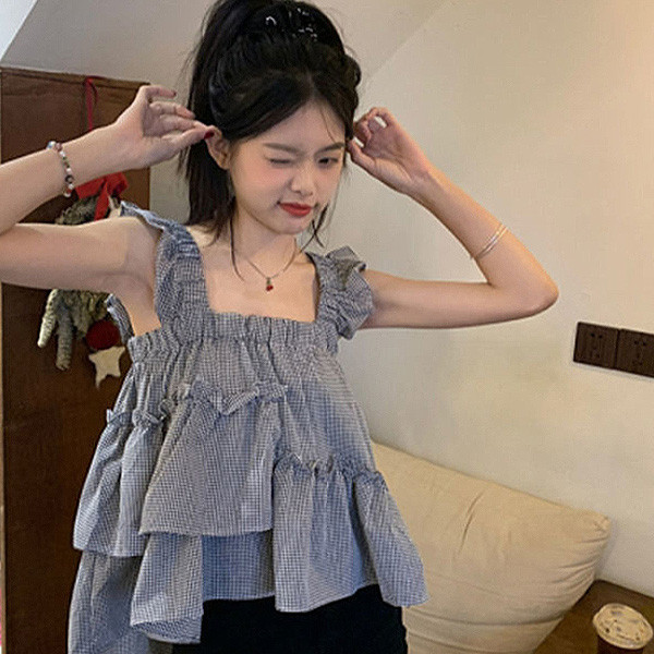 ALORA 不規則下擺荷葉釣帶背心 