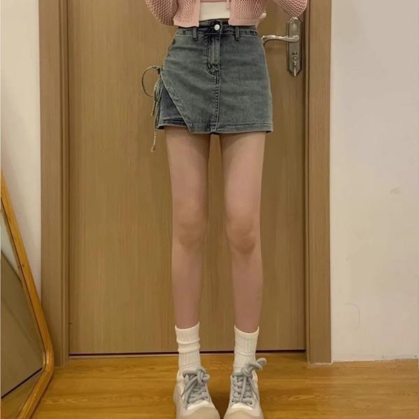 ALORA 側邊綁帶牛仔褲裙 