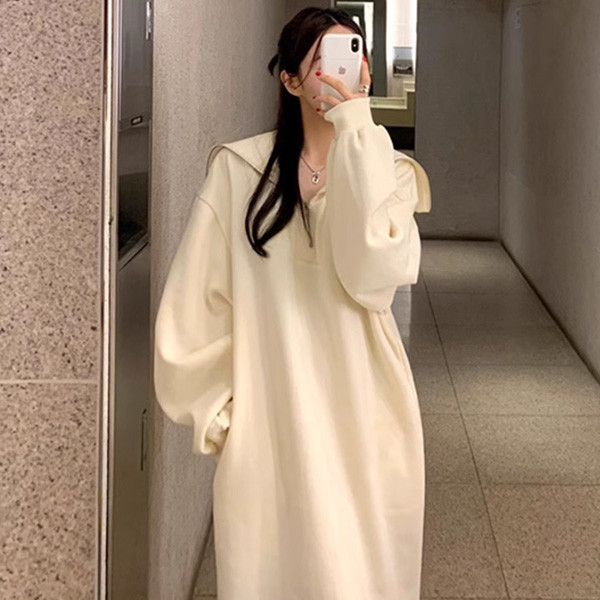 ALORA 溫柔海軍領長版洋裝 