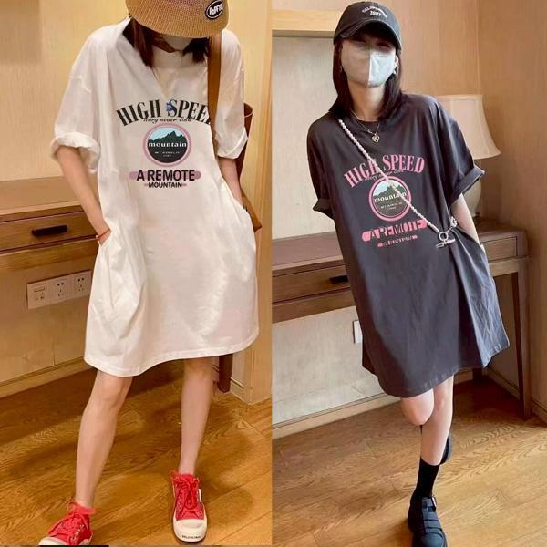 ALORA 山脈印花T恤洋裝 