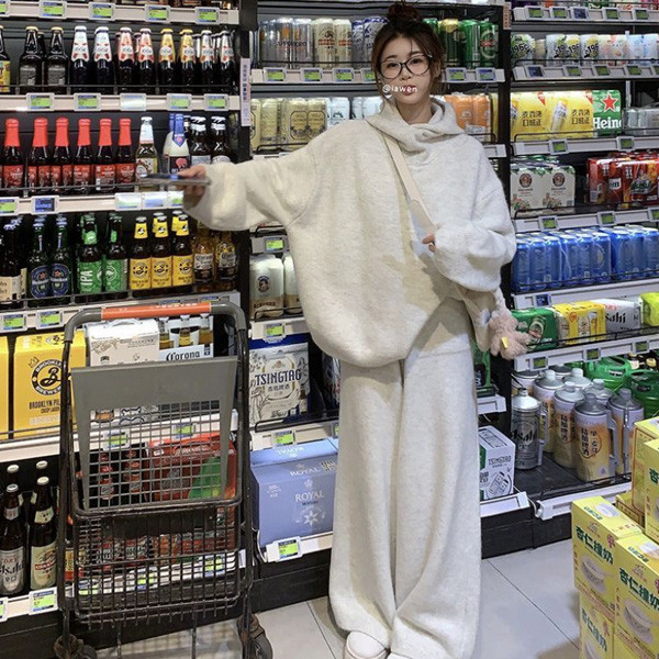 ALORA 白灰連帽針織兩件式套裝 