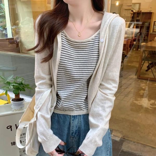 ALORA 橫條紋針織假兩件上衣 