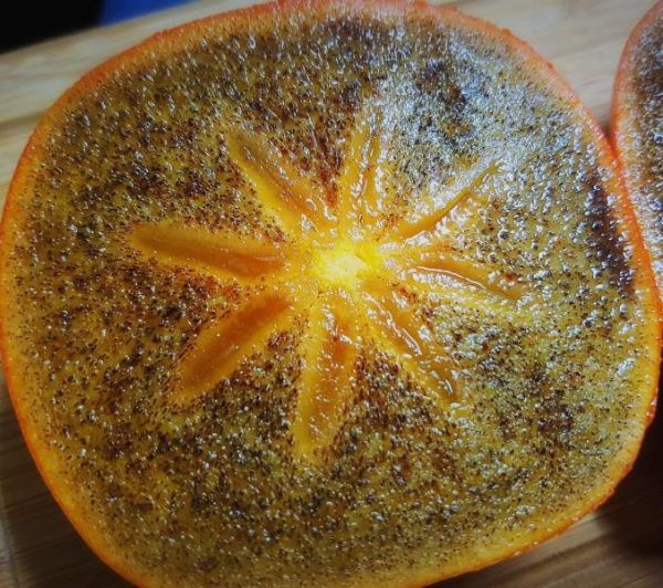 日本樹上完熟芝麻柿 日本芝麻柿、星空柿、日本甜柿、進口高級水果、秋冬水果禮盒、甜柿推薦、Smile水果、日本原裝進口、柿子預購、頂級果物