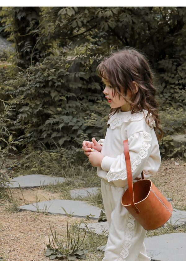 女童泡泡袖 蕾絲拼接 長袖上衣