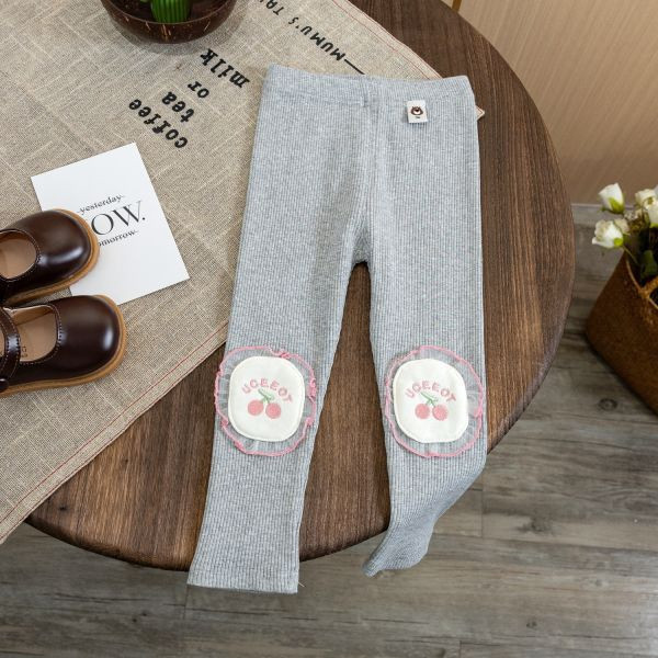 【現貨】女童甜美櫻桃刺繡貼布 內搭長褲 