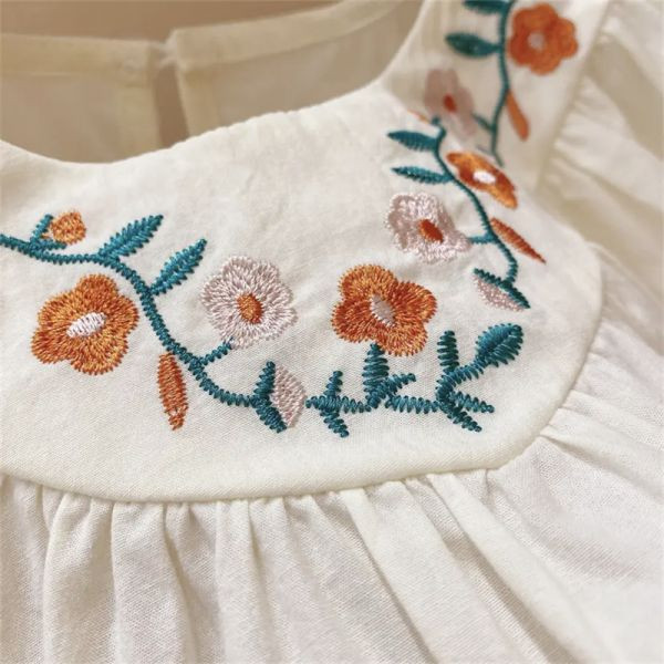 【現貨】女童短袖套裝 短袖刺繡上衣+休閒短褲 