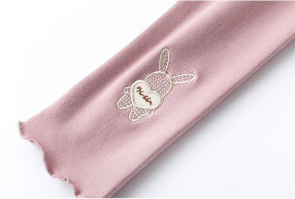 【現貨】女童兔子刺繡 內搭長褲 舒適彈性褲子 