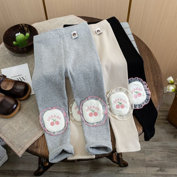 【現貨】女童甜美櫻桃刺繡貼布 內搭長褲 