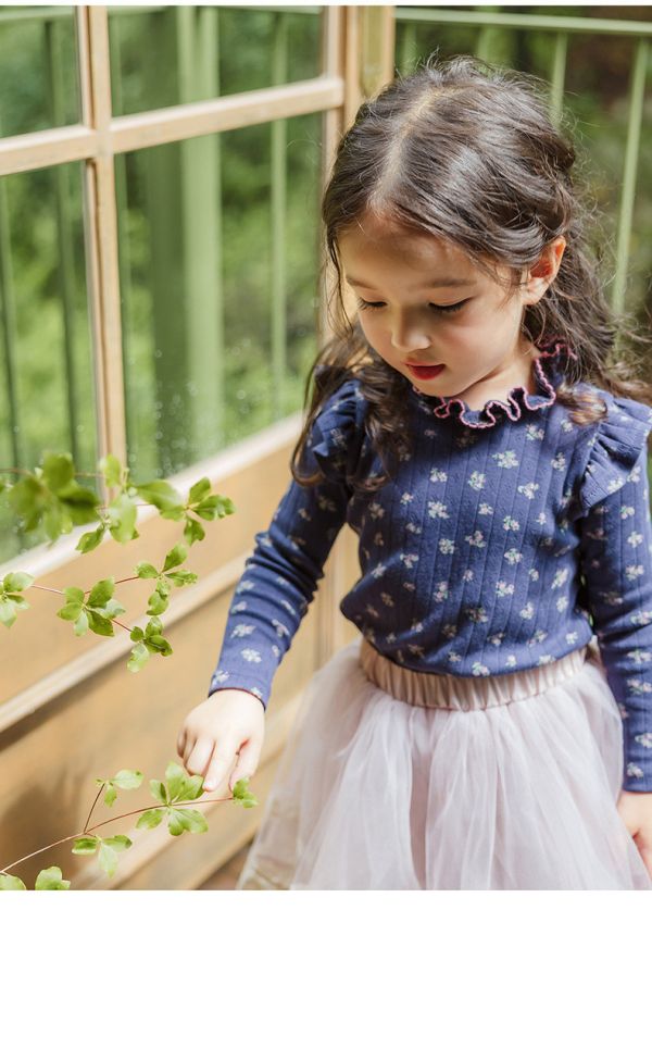 女童木耳邊 韓版 碎花復古風內搭上衣 