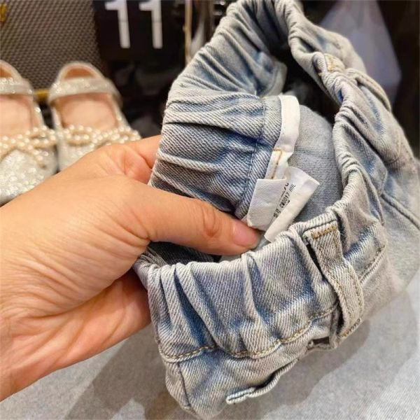 【現貨】女童牛仔長褲 蕾絲拼接下擺 