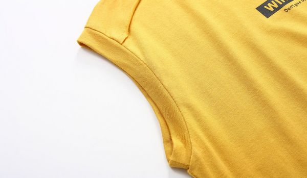 【現貨】男童字母背心上衣 夏季無袖上衣 