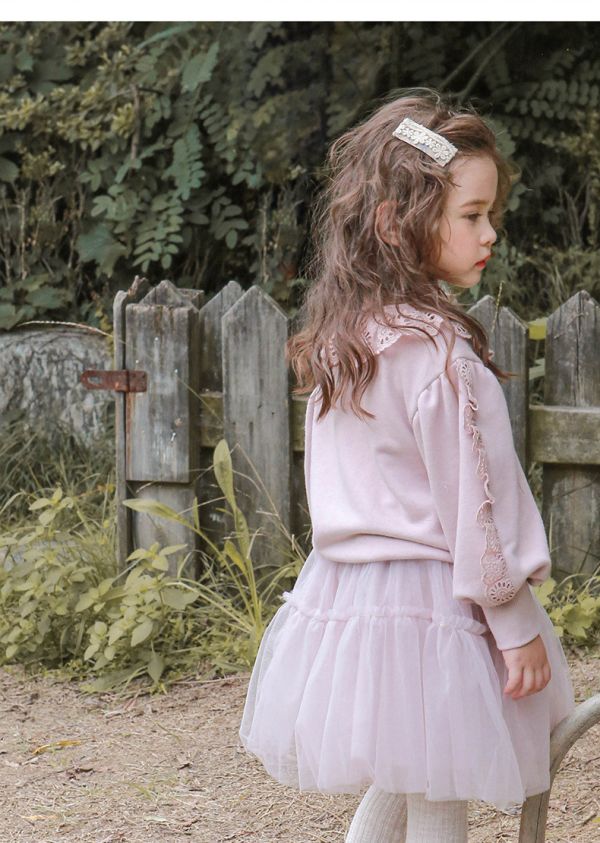 女童泡泡袖 蕾絲拼接 長袖上衣