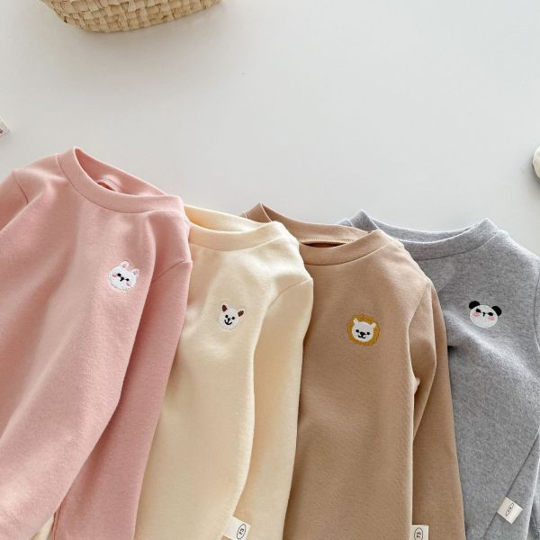 【現貨】女童刺繡長袖上衣 內搭上衣 